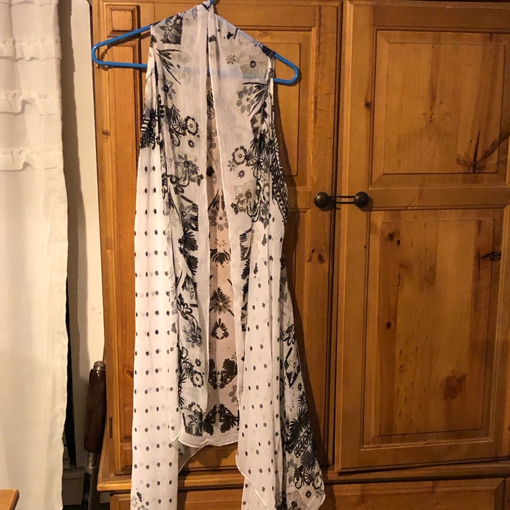 Sheer vest